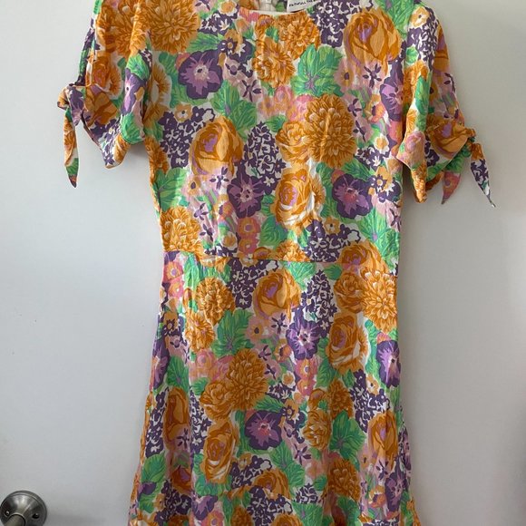 Faithfull the Brand Daphne Mini Tie Sleeve Floral Ruffle Dress | Summer Brights - Picture 6 of 8